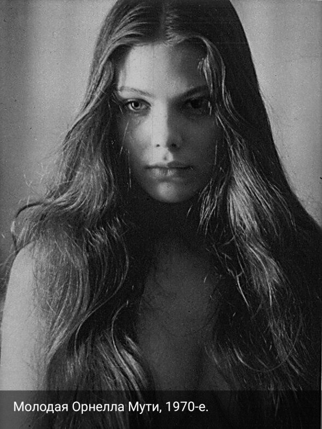 Орнелла Мути отмечает 71-летие