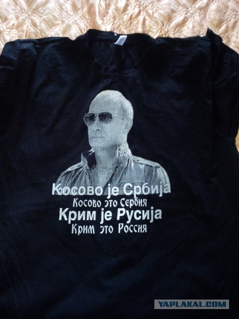 Страна, которая боготворит Путина. И где лучше не говорить, что ты из России