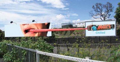 Рекламный креатив в мае