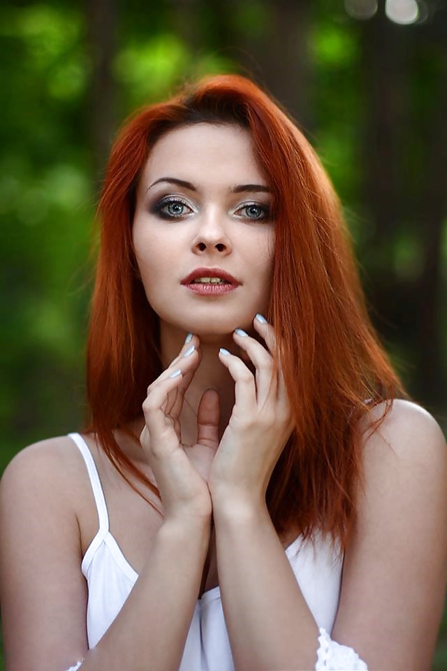 Приятные девушки из сети