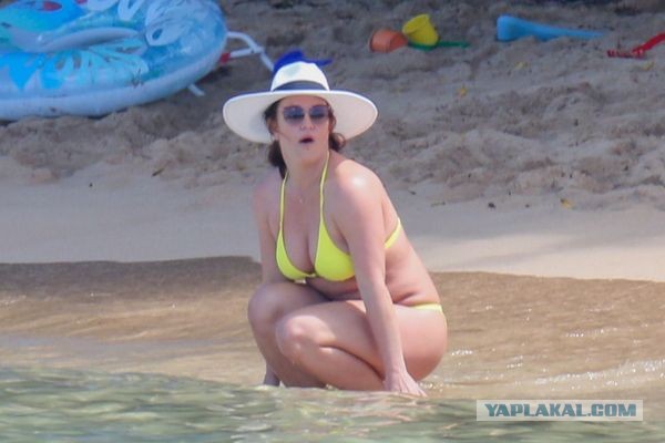 Бритни Спирс отдыхает на Гавайях