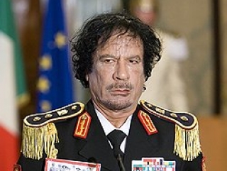 В Швеции водитель автобуса с криками "ненавижу вас" избил беженца из Сирии