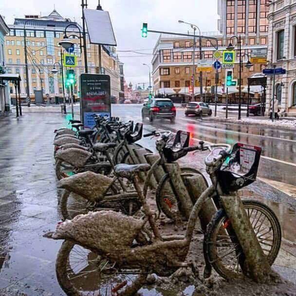 Парковочный тариф 200 руб/час со 2 декабря введут только на 133 улицах в центре Москвы