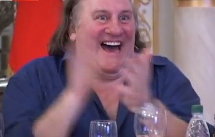 Депардье станцевал лезгинку на встрече с Кадыровым