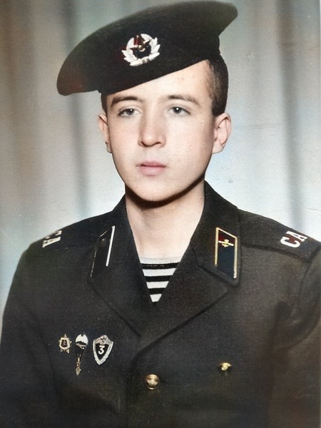 А давайте в честь праздника, выкладывать свои армейские фотки уважаемые яповцы