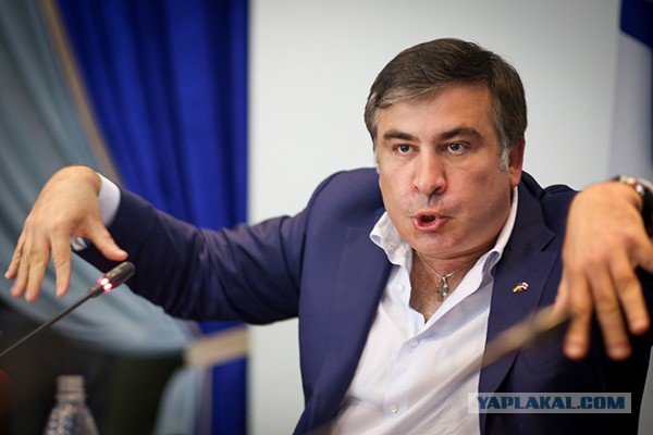 "Посмотрите, что натворил ваш стиральный порошок!"