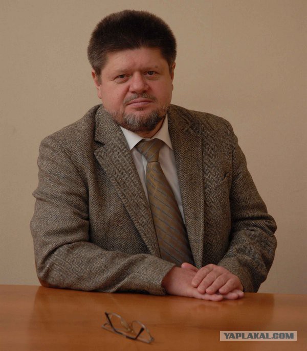 2 месяца и уже такая шевелюра