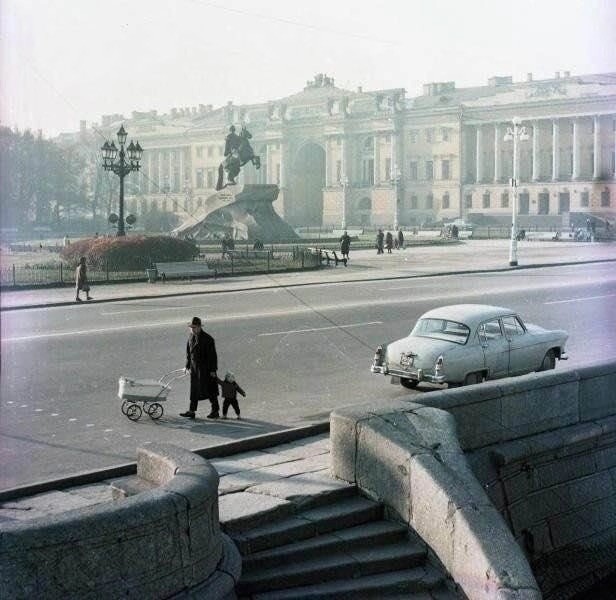 Фотографии из прошлого нашей страны - 36