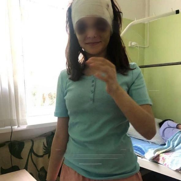 Многодетная мать избила 12-летнюю подругу дочери из-за вейпа в Красноярском крае