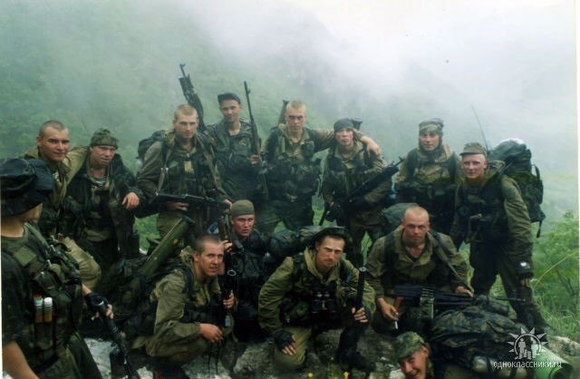 Памяти  разведчиков 691 ооСпН 67 отдельной бригады спецназа ГРУ в ходе первой и второй кампаний в Чечне.