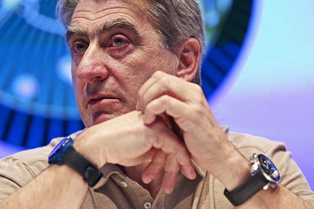 Кто из миллиардеров и политиков носит дешевые часы