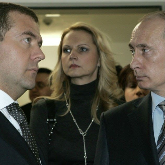 Голикова поменяла мнение об алкоголе до и после вакцины