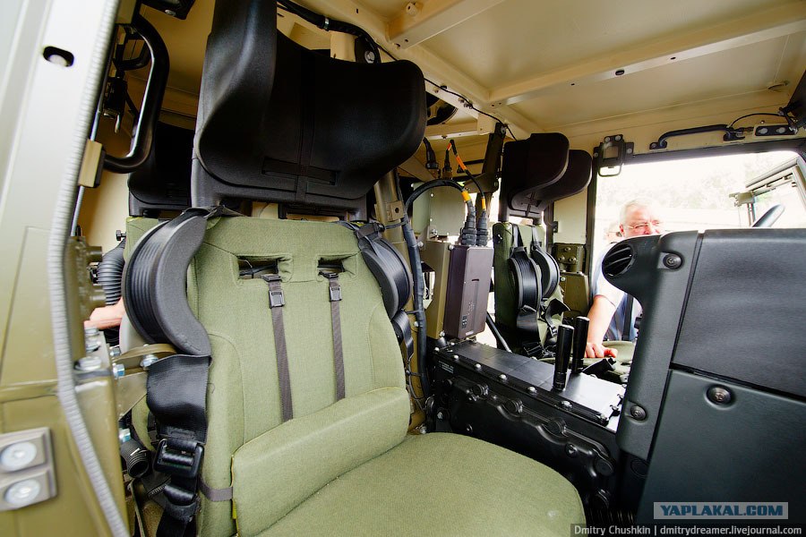 Iveco LMV Рысь салон