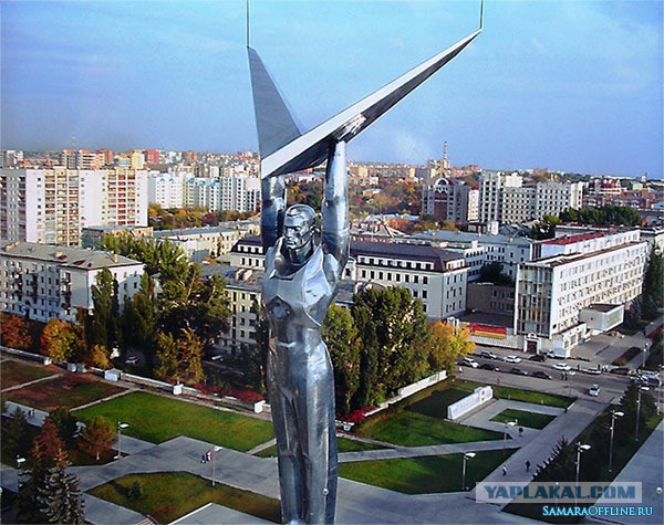 Какие прозвища дают памятникам в России
