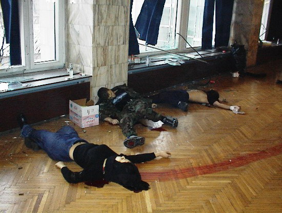 Воинствующим идиотам посвящается.