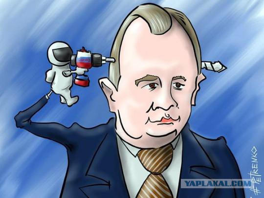 Психически неустойчивый космонавт мог просверлить дыру в МКС, заявили в ГД