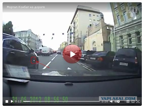 Очередной неадекват на дороге