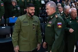 Алтайским мобилизованным перед отправкой на СВО собирают валенки, варежки, шарфы и свитеры