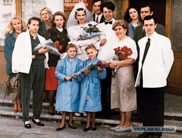 47-летняя Эвелина Бледанс