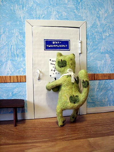 Кот в яблоках