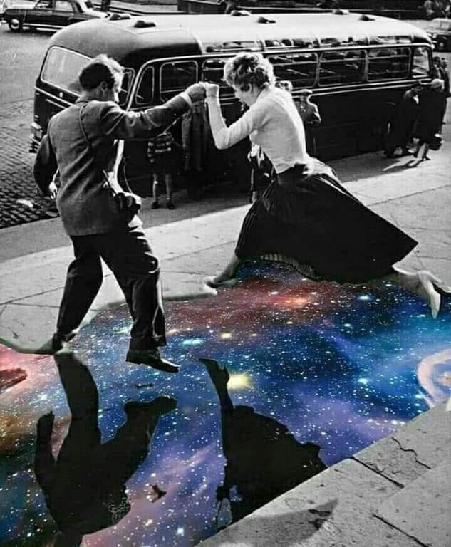 Стрекозы Атакуют Самолёт