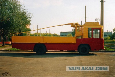 Троллейбус без рогов