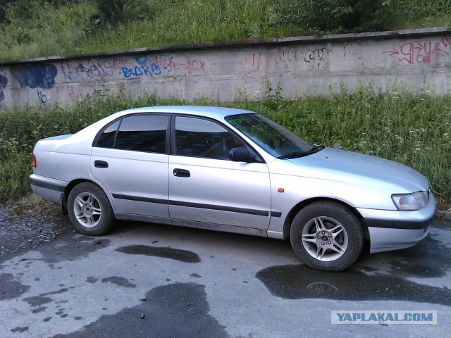 Lada или иномарка? Сравниваем цены и комплектации.