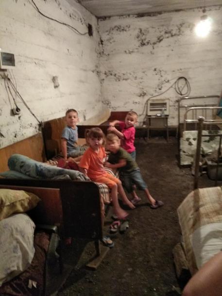 Зеленский закончил войну на Донбассе