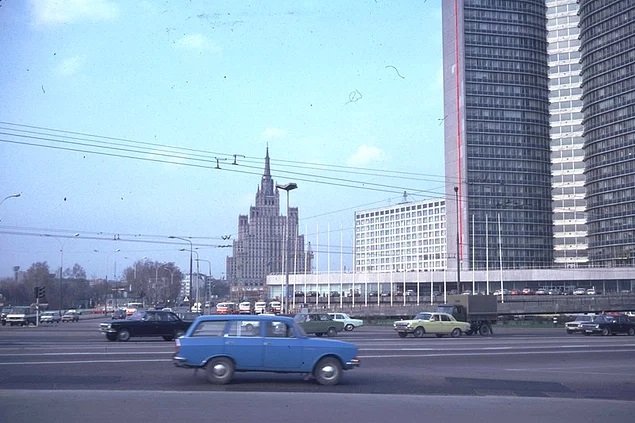 59 удивительных фото Москвы 1982 года