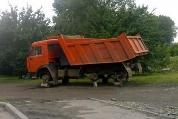 Купите колесо?