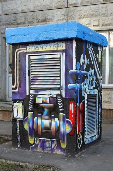 Работы уличных "жаберов"