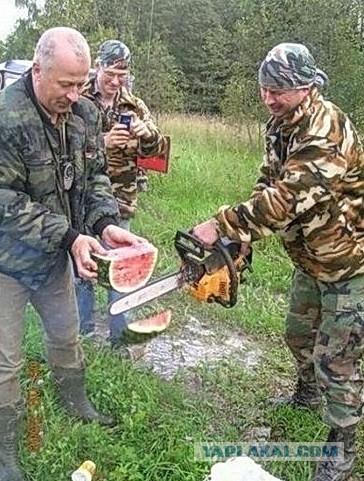 Как это объяснить?