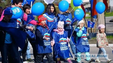 Кому нужны школьники на митинге?