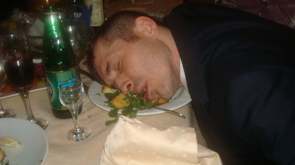 Первомайская чернуха. Однако, здравствуйте!