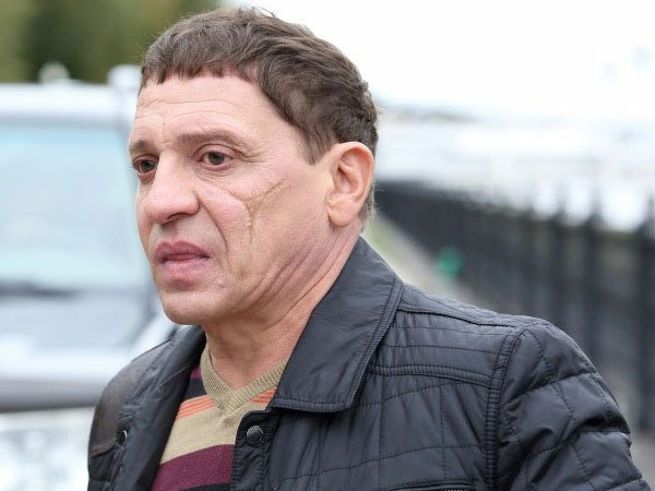 Играл бандитов и от них же пострадал