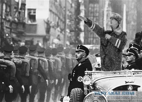 Фотожаба: полицейский в снегу