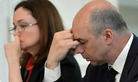 Володин призвал лишать гражданства ведущих себя «подло и предательски» россиян