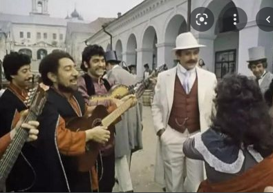 Что делает мужчина перед свиданием с любовницей?