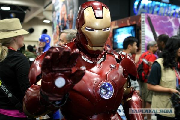 Косплеи на Comicon 2011