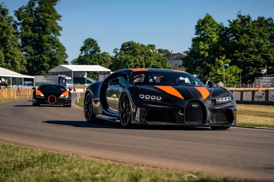 BUGATTI  ?