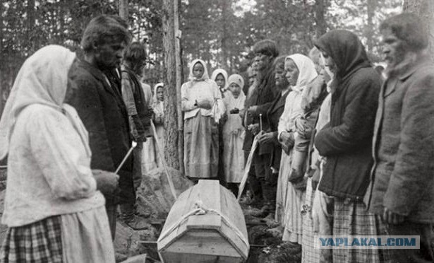 Почему на русских похоронах родственникам нельзя нести гроб