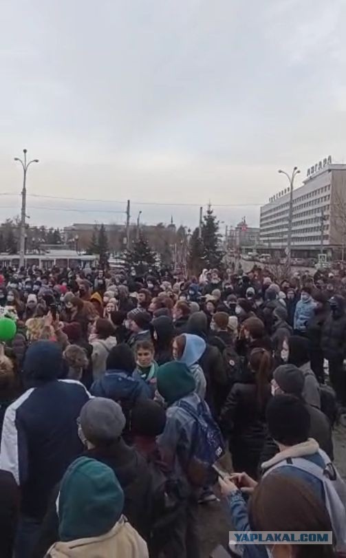 Камчатка и Магадан вышли на митинги