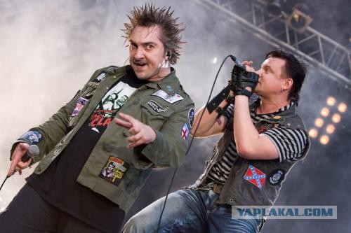 Если бы знаменитые рок-группы не поменяли названия