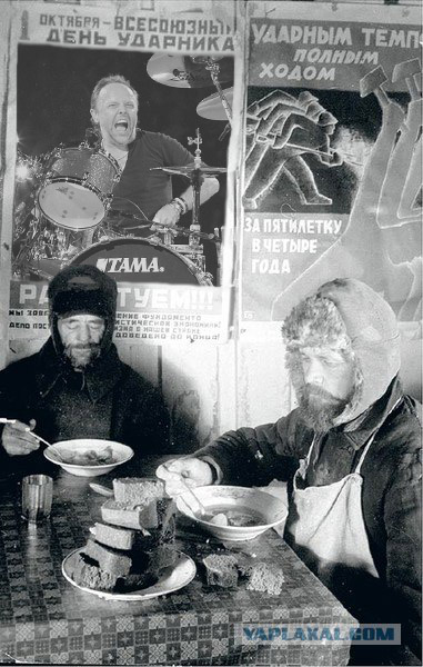 Лютый барабанщик на еврейском празднике