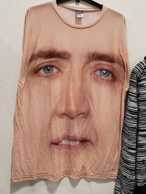 ЧуднЫе вещи с барахолки