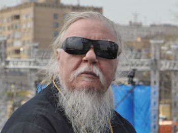 Депутат Онищенко предложил запретить татуировки, а людей с ними назвал «прикроватными ковриками»
