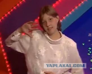 Девочка в голубом, Фееричное выступление