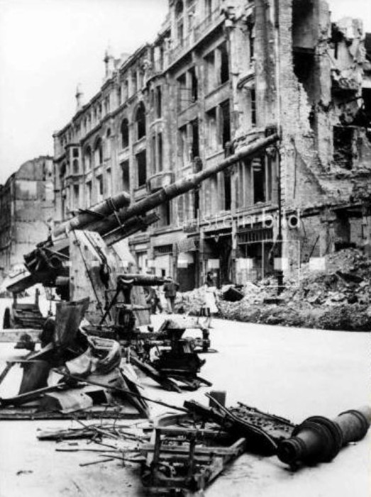 Берлинская операция. Апрель - май 1945 года.