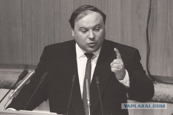 Песков назвал «ничего не означающей» публикацию «кремлевского доклада»