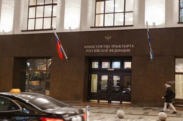 Новая транспортная стратегия России: продавайте машины, пересаживайтесь на общественный транспорт